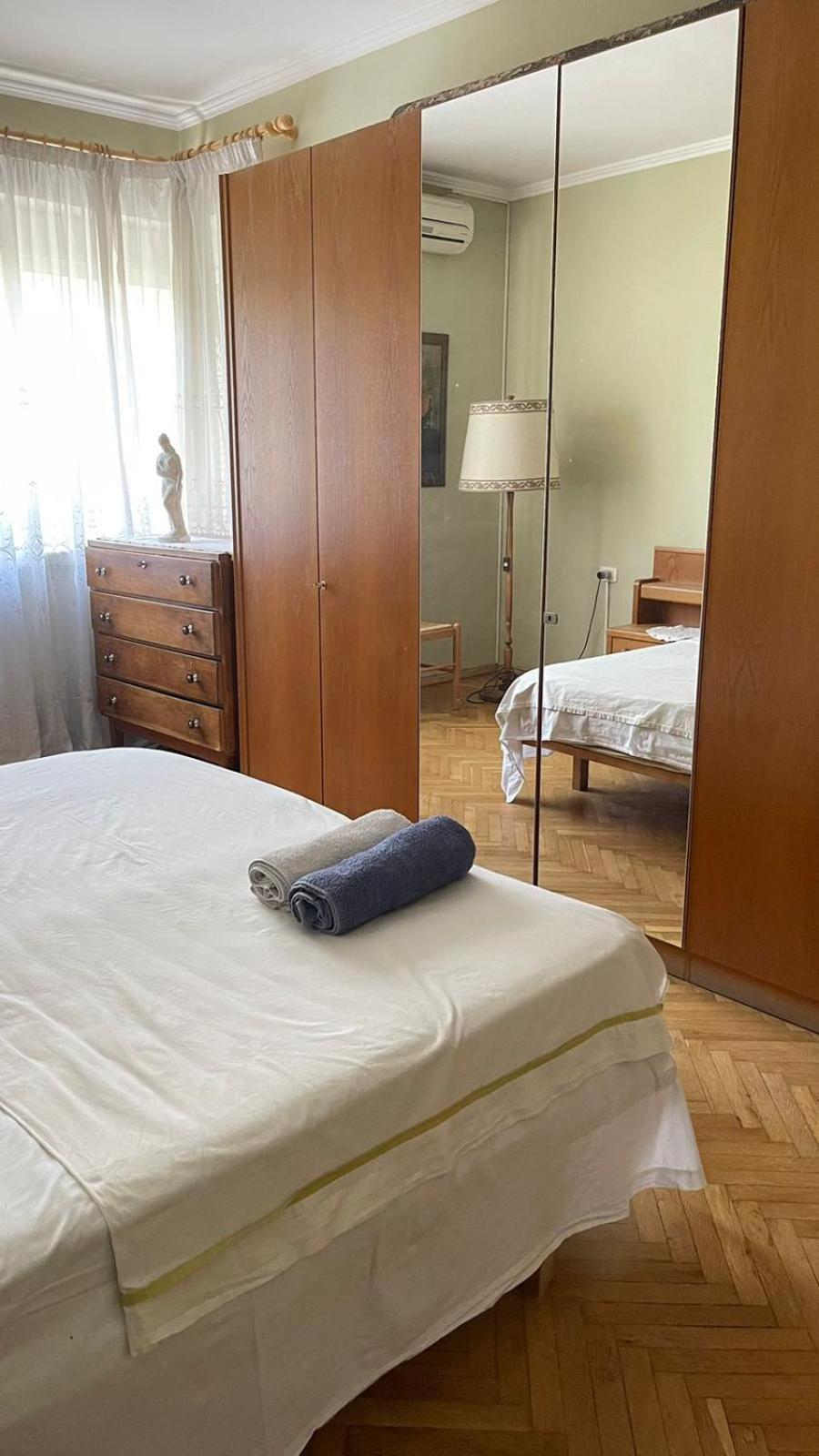 Vintage Apartment In Center Τίρανα Εξωτερικό φωτογραφία