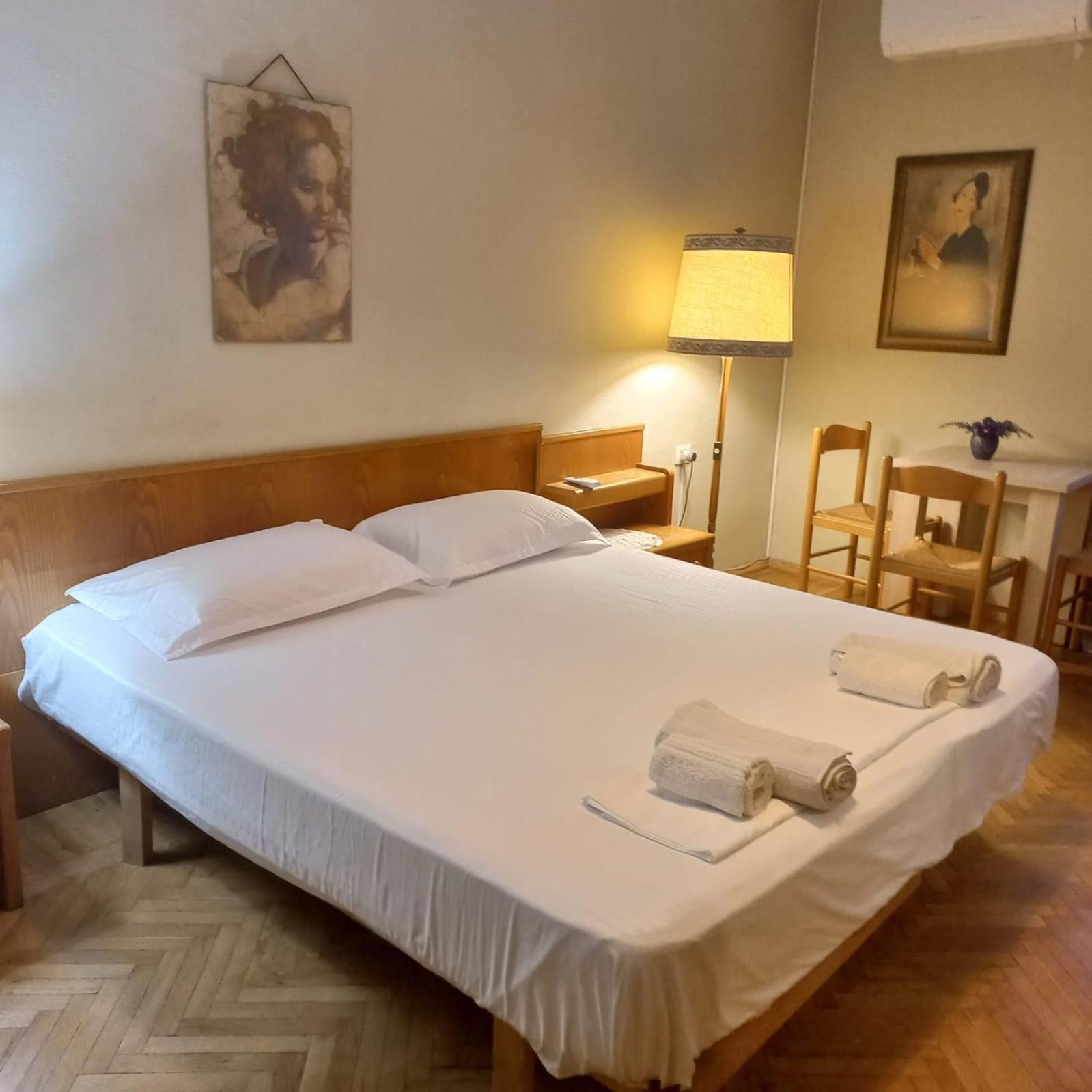 Vintage Apartment In Center Τίρανα Εξωτερικό φωτογραφία